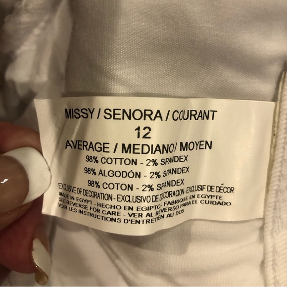 Gloria Vanderbilt White Straight Leg Jeans. Never worn. New. NWOT. - Picture 6 of 9